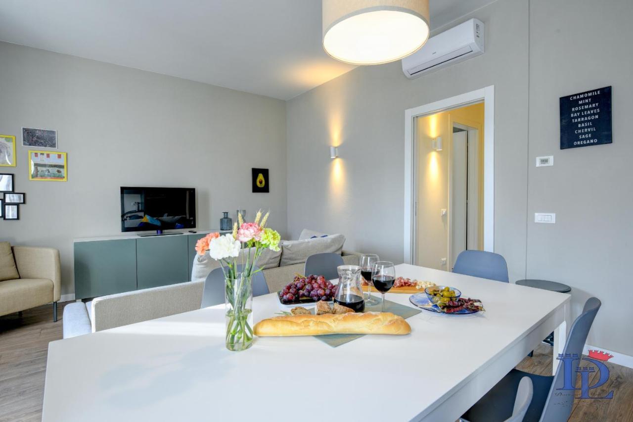 Desenzanoloft Official Partner Marriott Homes & Villas - Bacco Family Apartment Desenzano del Garda Exterior foto