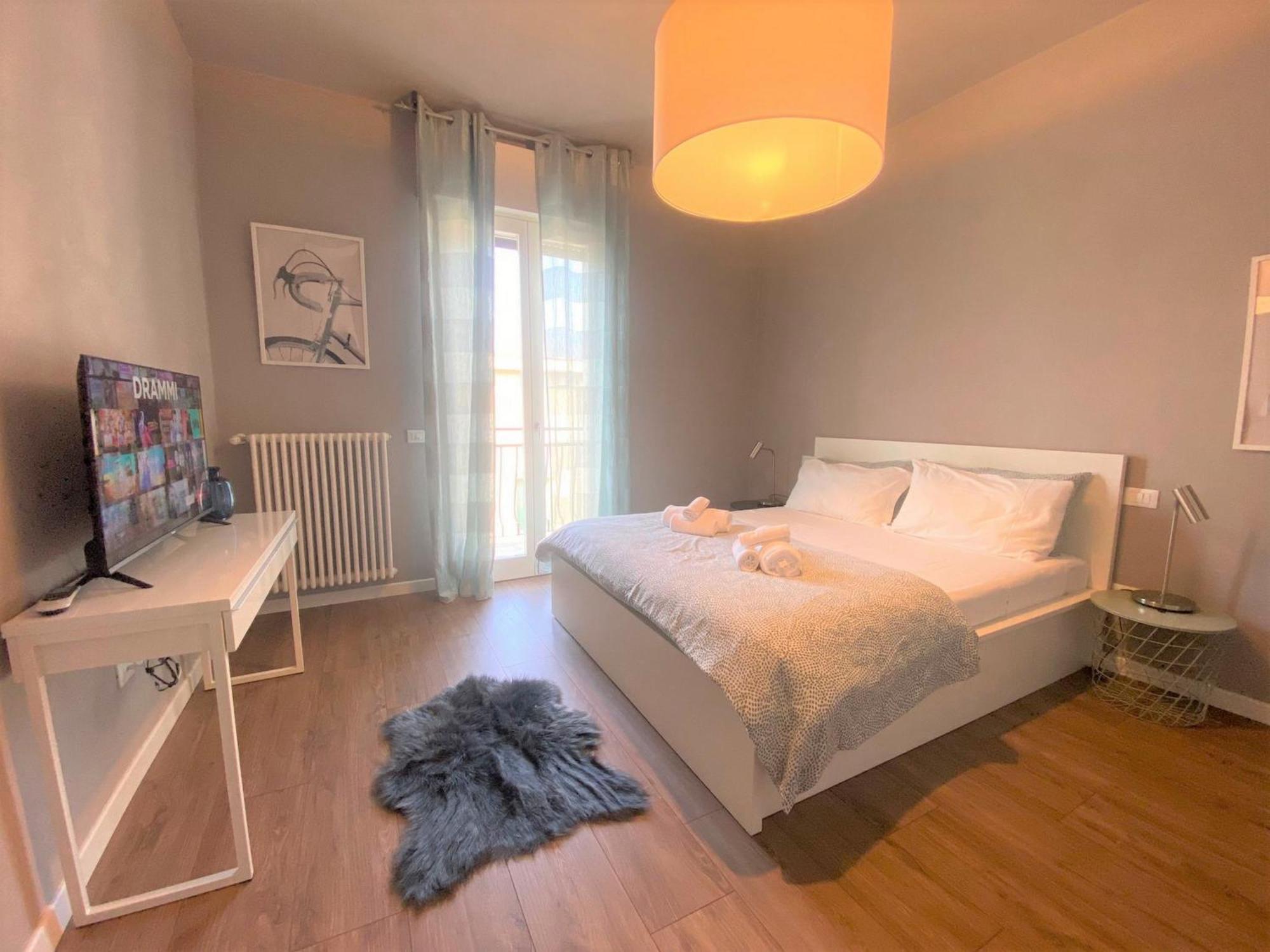 Desenzanoloft Official Partner Marriott Homes & Villas - Bacco Family Apartment Desenzano del Garda Exterior foto